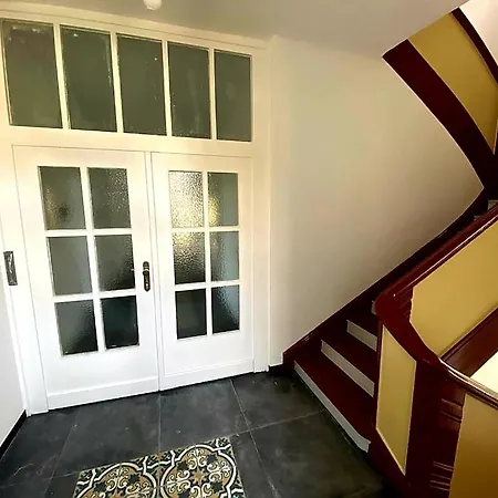 Get-your-flat Traumhafte Altbau-wohnung In Denkmal-villa 3 Zr Kue Bad 2 Schlafzr 125 M2 Haustier Auf Anfrage - Ruhig & Naturnah Appartement