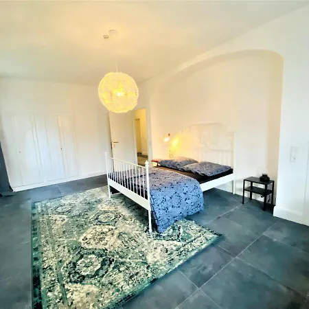 Get-your-flat Traumhafte Altbau-wohnung In Denkmal-villa 3 Zr Kue Bad 2 Schlafzr 125 M2 Haustier Auf Anfrage - Ruhig & Naturnah Appartement *