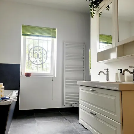 Get-your-flat Traumhafte Altbau-wohnung In Denkmal-villa 3 Zr Kue Bad 2 Schlafzr 125 M2 Haustier Auf Anfrage - Ruhig & Naturnah * Hagen (Arnsberg)