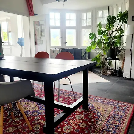 Get-your-flat Traumhafte Altbau-wohnung In Denkmal-villa 3 Zr Kue Bad 2 Schlafzr 125 M2 Haustier Auf Anfrage - Ruhig & Naturnah Appartement *