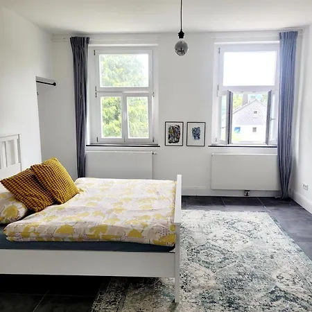 Get-your-flat Traumhafte Altbau-wohnung In Denkmal-villa 3 Zr Kue Bad 2 Schlafzr 125 M2 Haustier Auf Anfrage - Ruhig & Naturnah * Hagen (Arnsberg)