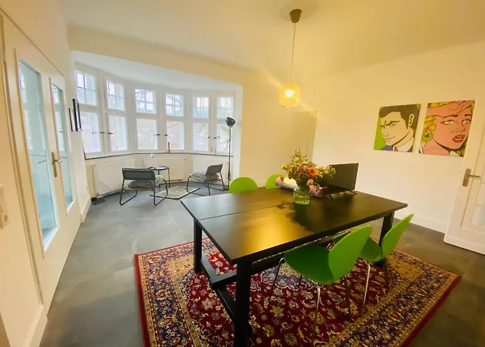 Appartement Get-your-flat Traumhafte Altbau-wohnung In Denkmal-villa 3 Zr Kue Bad 2 Schlafzr 125 M2 Haustier Auf Anfrage - Ruhig & Naturnah