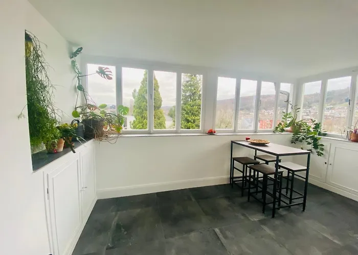 Get-your-flat Traumhafte Altbau-wohnung In Denkmal-villa 3 Zr Kü Bad 2 Schlafzr 125 M2 Haustier Auf Anfrage - Ruhig&naturnah